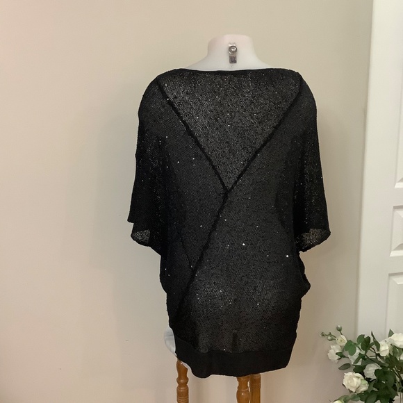 Sparky black mesh top Medium - Picture 5 of 10